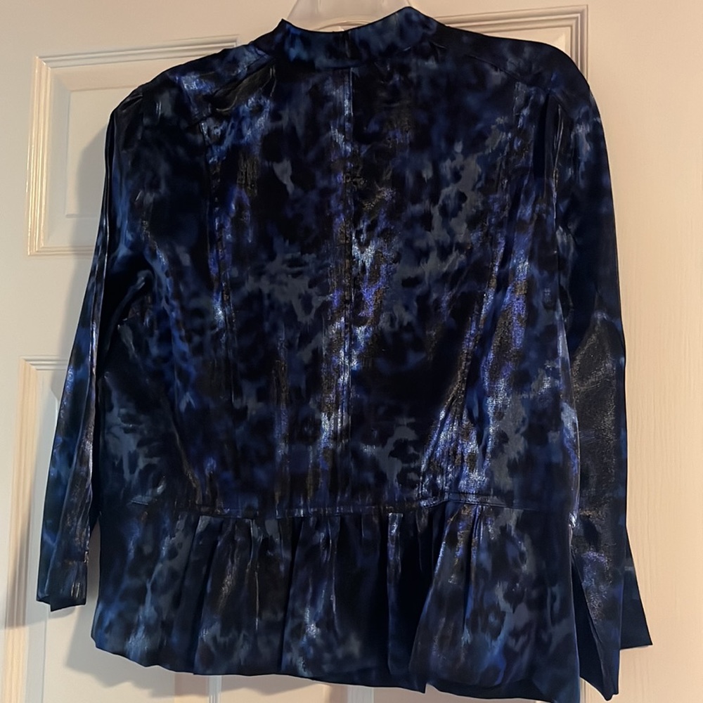 RubyRd. Dressy Blouse 
Royal/Navy hues. Size 12 
Machine Washable
NWOT - Picture 3 of 7